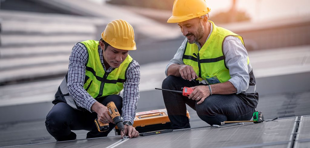 Hiring Roofing Companies Near, Plano TX: 5 Mistakes To Watch Out For