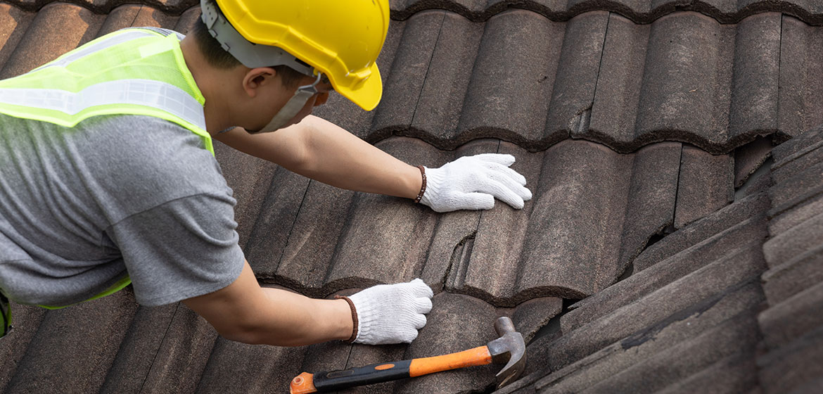 The 15 Signs Of Roof Leaks To Look Out For