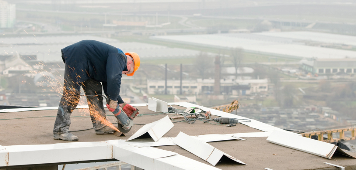 Re-Roofing Commercial Buildings In Dallas: 4 Things You Need To Know