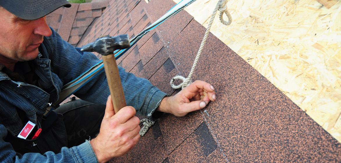 8 Tips For Reinforcing Your Roof Before Hurricane Season Hits
